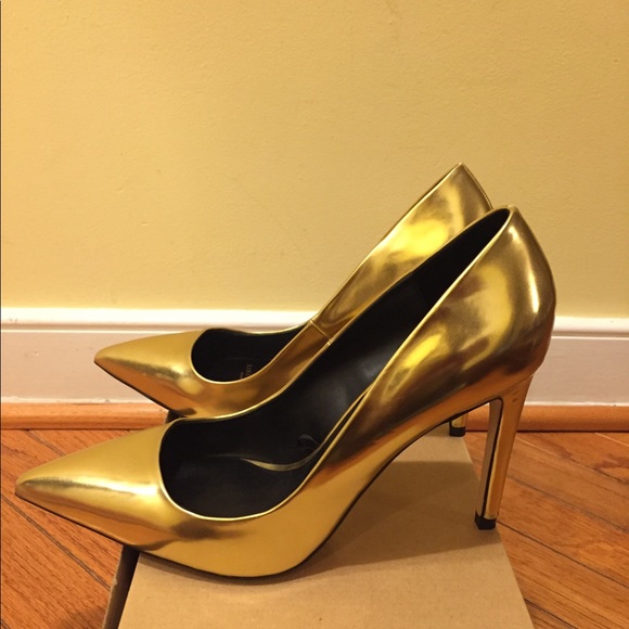 Zara Gold Heels 41 - Picture 1 of 13